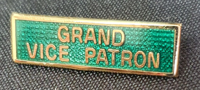 Breast Jewel Middle Bar 'GRAND VICE PATRON - Gilt on Green - Click Image to Close